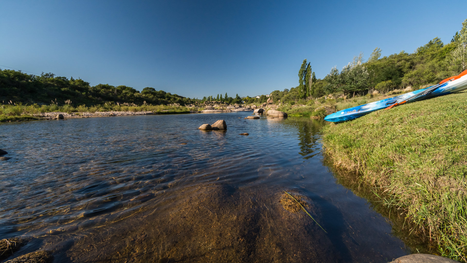 Bajada propia al Río Panaholma